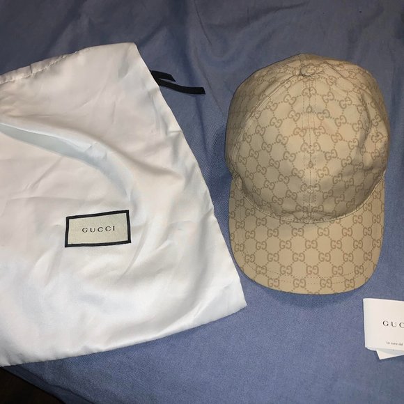 gucci monogram baseball cap